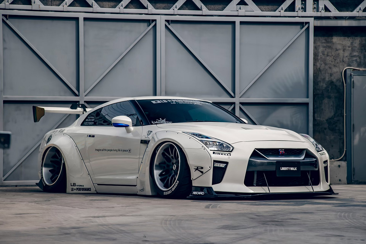 LB-WORKS NISSAN GT-R R35 type 1.5 - LIBERTY WALK | リバティーウォーク