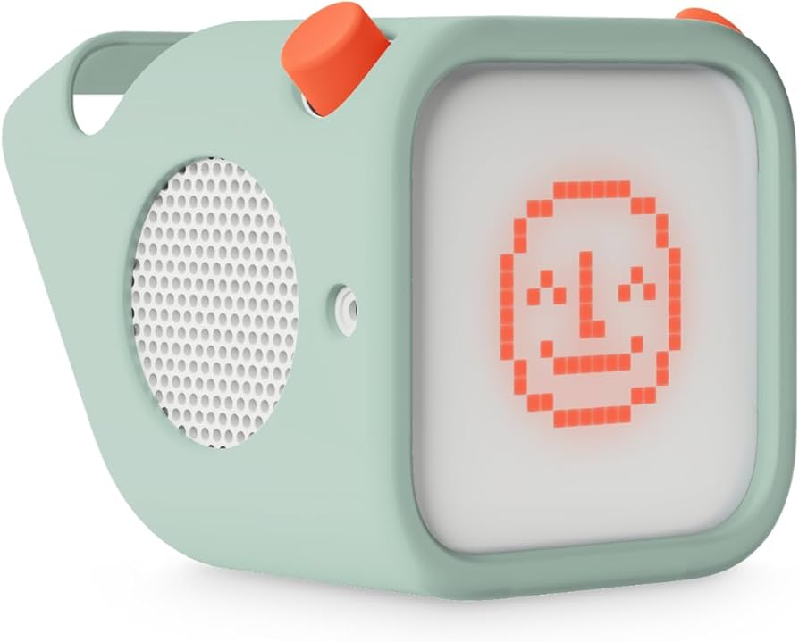 Amazon.com: Yoto Player (3rd Gen.) + Adventure Jacket Frog Soup