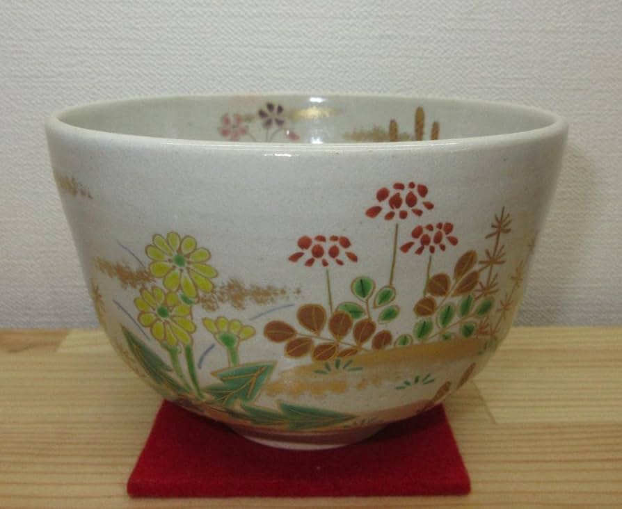Amazon.co.jp: 逢絢亭・茶道具 茶碗 杣山焼 色絵 春草の図 杣山契月 共