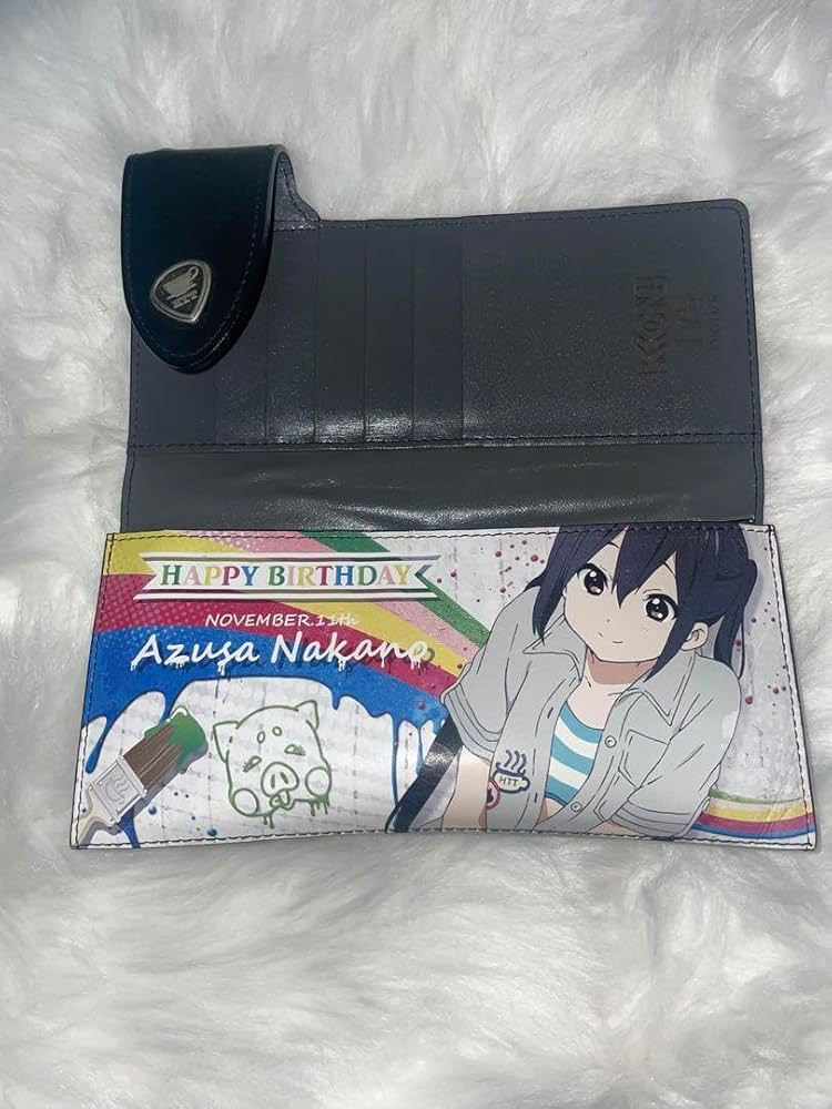 Amazon.co.jp: 中野梓 Birthday記念ver 本革長財布 「けいおん」アニ