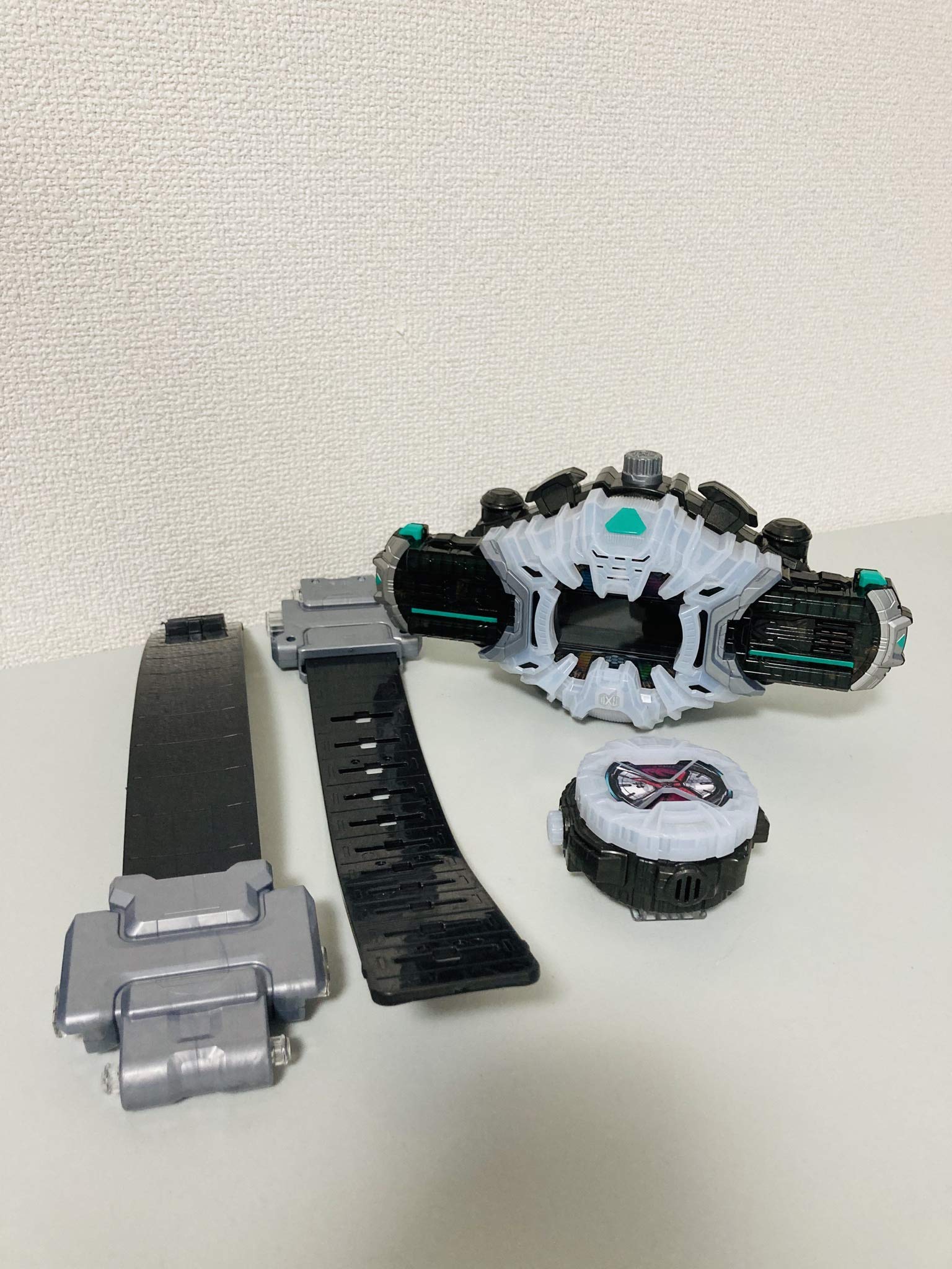 Amazon | 仮面ライダージオウ 変身ベルト DXジクウドライバー | ベルト