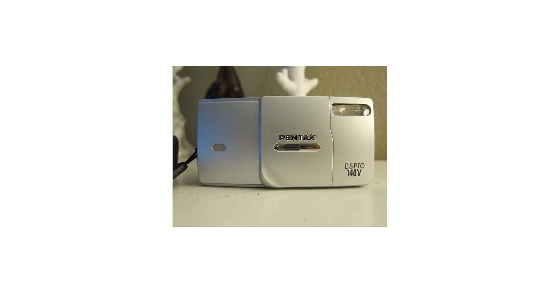 Amazon.com : Pentax Espio 140V 35mm Date Camera : Electronics