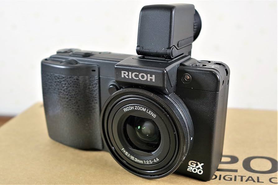 Amazon.com: Ricoh 數位相機Gx200 Vf 套件,View Finder Vf-1 : 電子