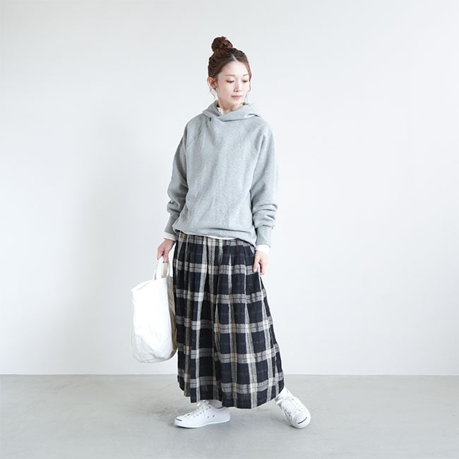 232168]ina(イナ) 別注 ウールチェックタックスカート ロングスカート