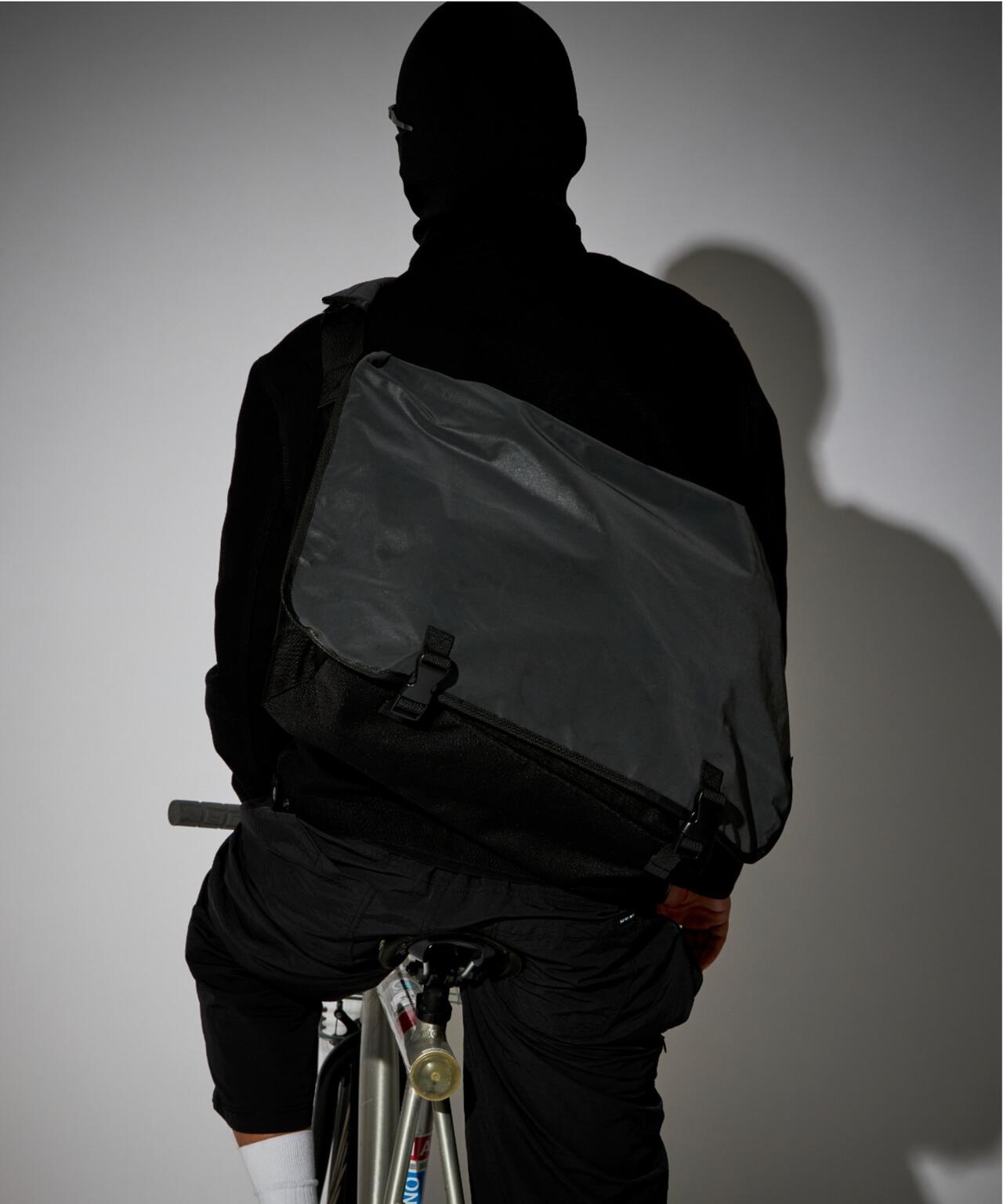 PACKING|パッキング|BLACK REFLECTIVE MESSENGER|リフレクター