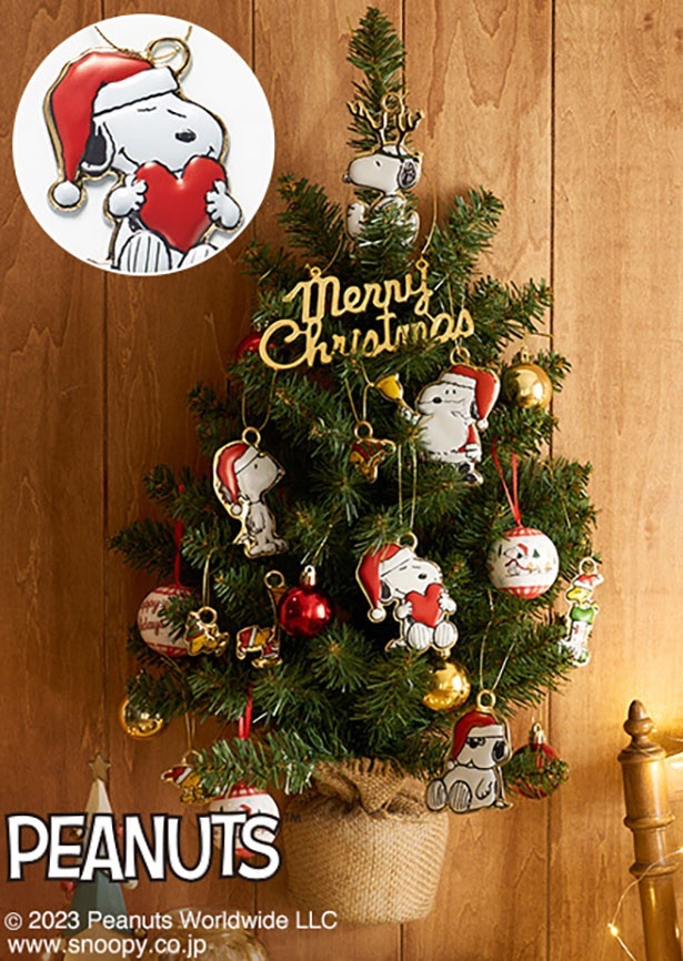 画像1 / 12＞スヌーピーの壁掛けクリスマスツリーが優秀！省スペースで