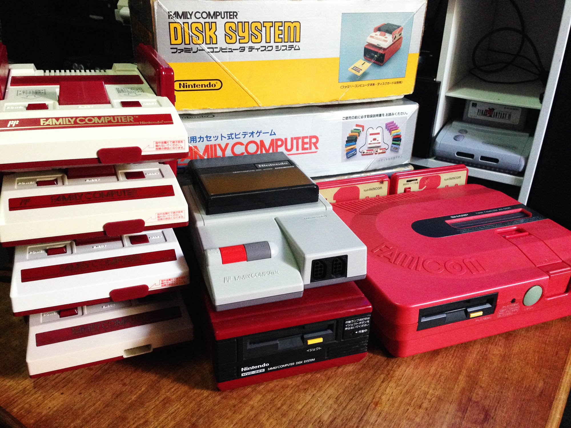 First Edition Square Buttons Famicom (ファミリーコンピュータ
