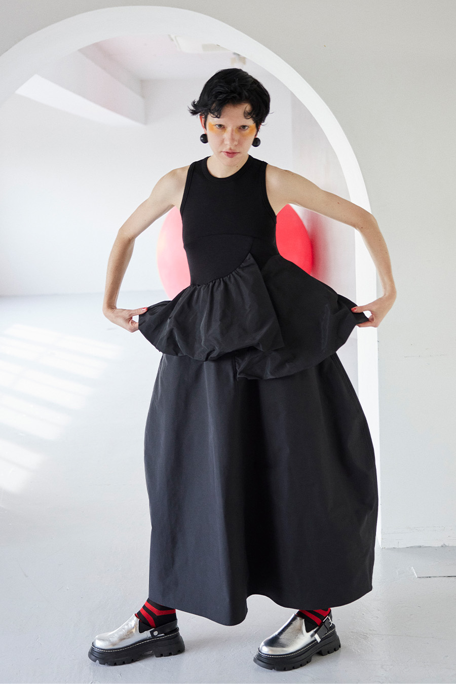 OMMO ONLINE STORE / BALLOON PEPLUM LAYERED OP