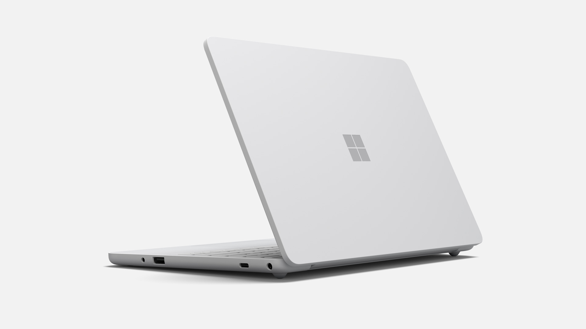 教育向けOS「Windows 11 SE」搭載、2万7,800円の「Surface Laptop SE