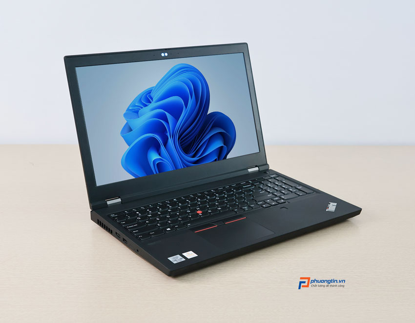 ノートPCケース ThinkPad P15 Gen1 i7 32GB/SSD1TB RTX3000 ノートPC