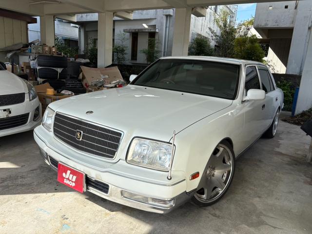トヨタ センチュリー セダン 1997年モデルの価格・グレード一覧 価格.com