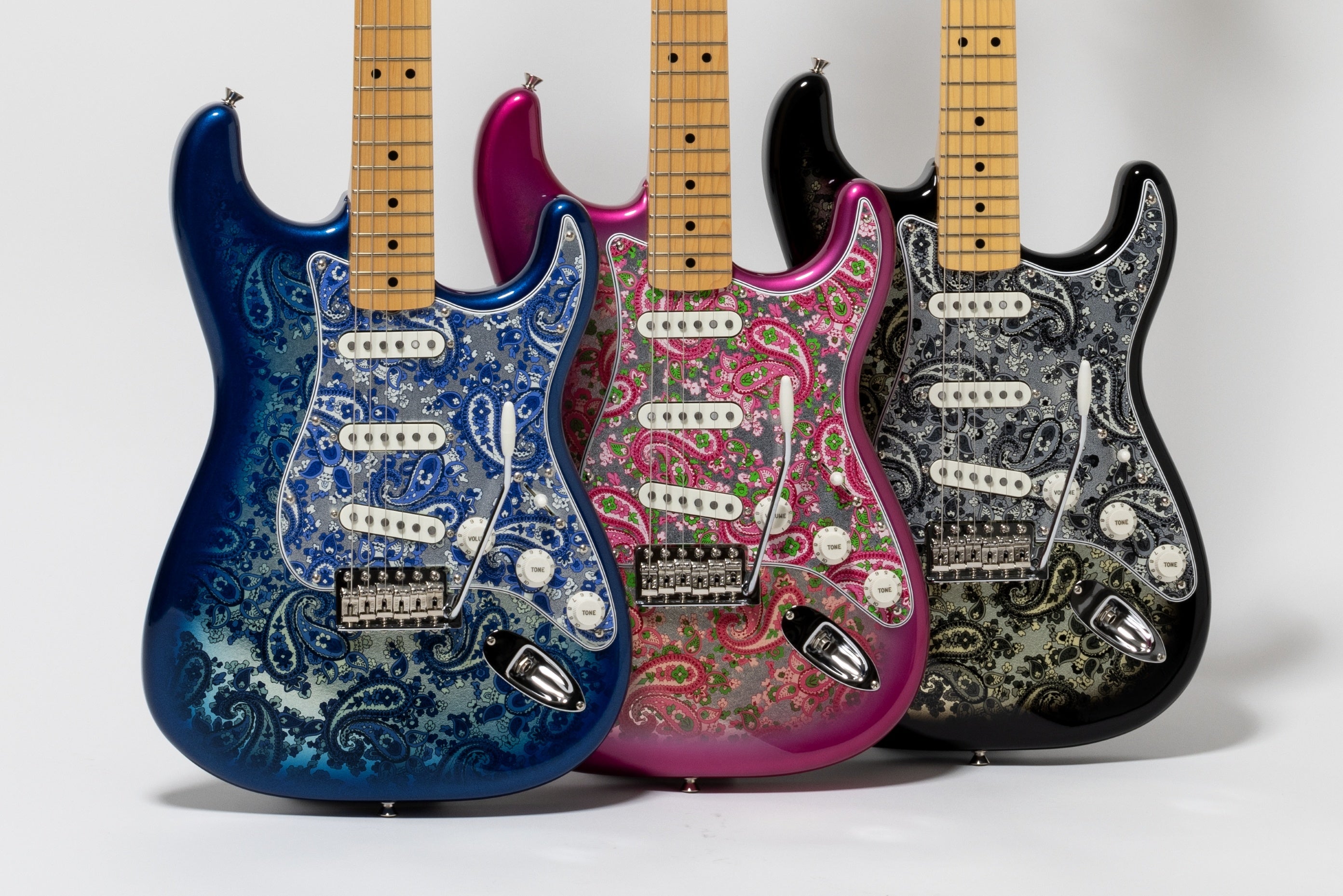 アイコニックなペイズリー柄を纏った『Limited Paisley Collection』9