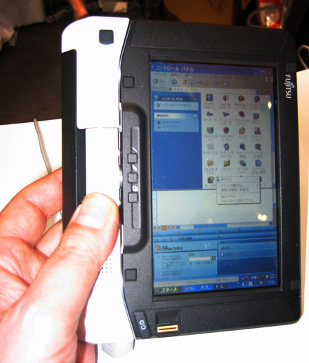 Fujitsu LifeBook FMV-U8240 ultra-mobile PC • The Register