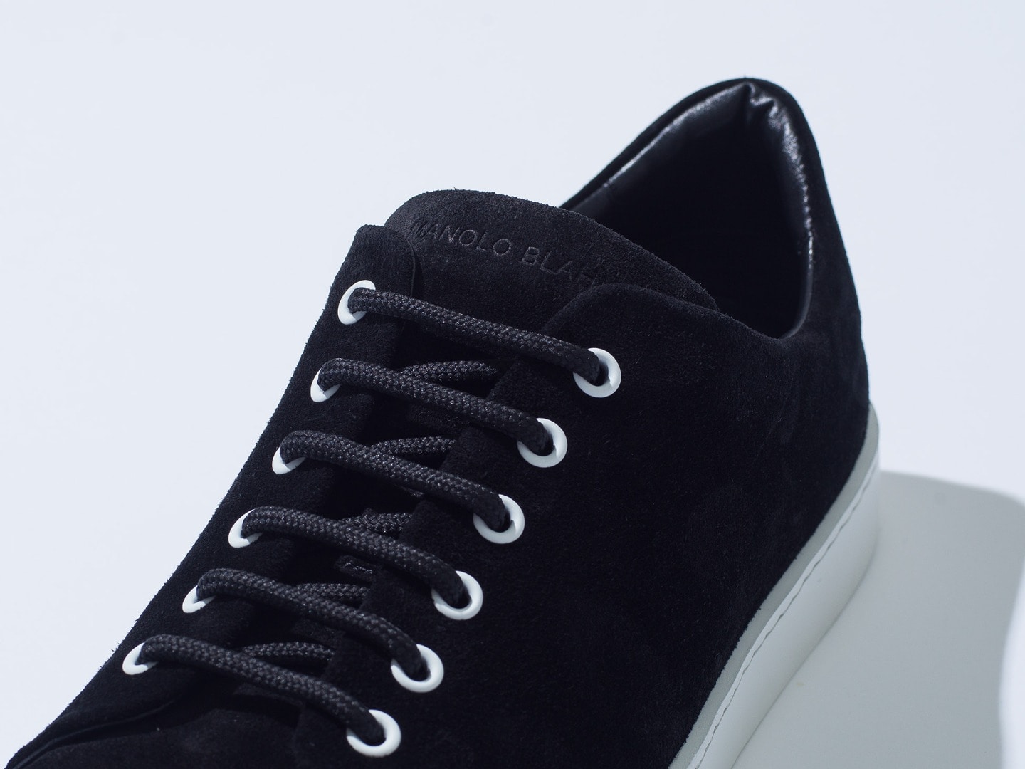 MANOLO BLAHNIK Exclusive Shoes SEMANADO 9.23(Fri) New Arrival News