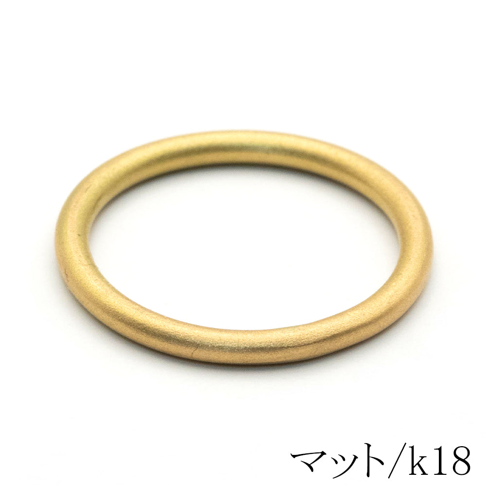 18金製の細いリング、ピンキーリングから重ねづけまで、0号〜15号対応