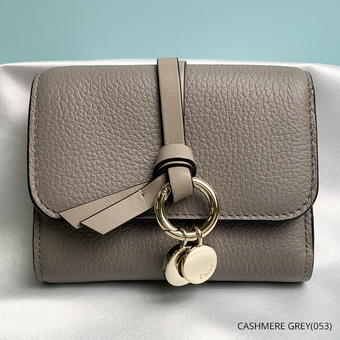 Chloe（クロエ） 【爆買】クロエ 財布 三つ折り ALPHABET ウォレット
