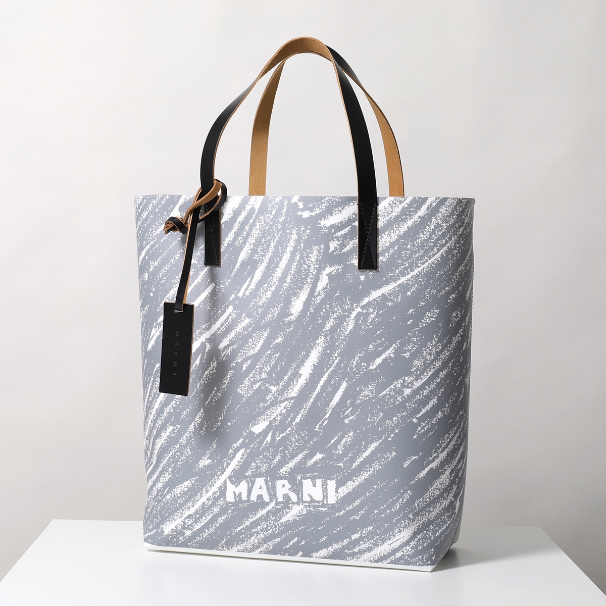 MARNI（マルニ） トートバッグ SHMQ0037A3 P8083 レディース PVC バイ