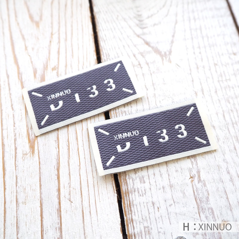 BLAZE 2枚入りハンドメイド用 タグ 刺繍 プリント 英字 シック