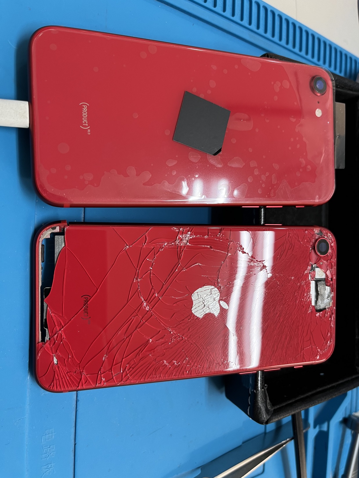 iPhoneSE2のバックパネル割れを即日修理！【名古屋】-スマホクリニック