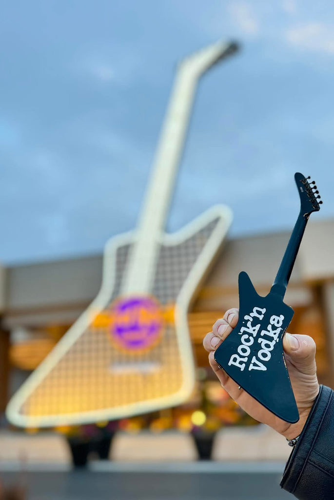 Rock'n Vodka Promo Mini Guitar - RICK NIELSEN™ Checkered EXP