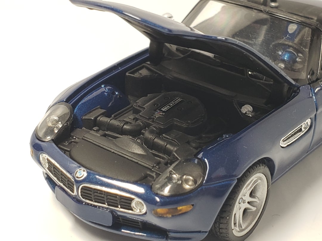 007のボンドカーにもなった BMW Z8 E52# | ~クルマの魅力とは~