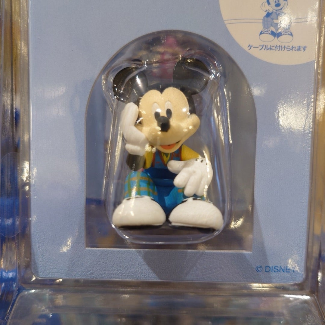 ケーブルにつけられる！東京ディズニーリゾート ミッキーのフィギュア