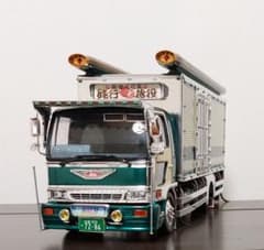 デコトラプラモデル フジミ 1/32 日野 レンジャー 完成品 - メルカリ