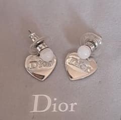 バレンタインSALE ディオールピアス ハート ロゴパール シルバー 美品