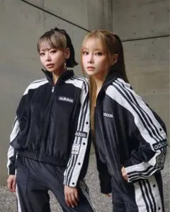 2026年最新】重盛 adidasの人気アイテム - メルカリ