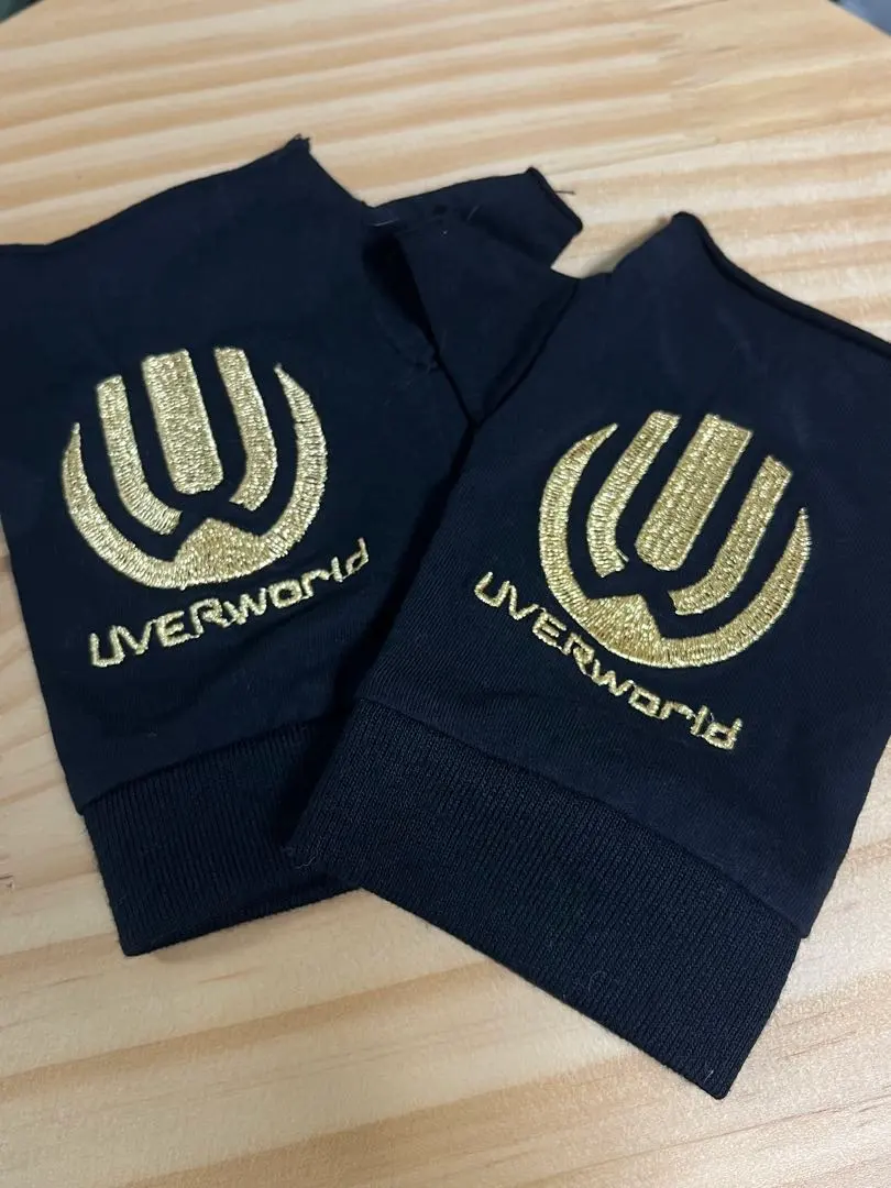 2026年最新】UverWORLD グローブ 初代の人気アイテム - メルカリ