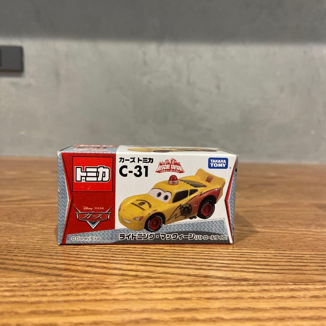 C-31 レスキューゴー!ゴー! ライトニングマックィーン（パトロールタイプ） カーズ トミカ C-31 レスキューゴー! ゴー! ライトニング