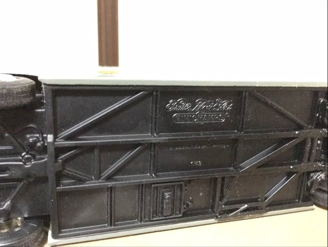 稀少】メルセデスベンツ長距離バス 1/43スケール。激レア製品 - メルカリ