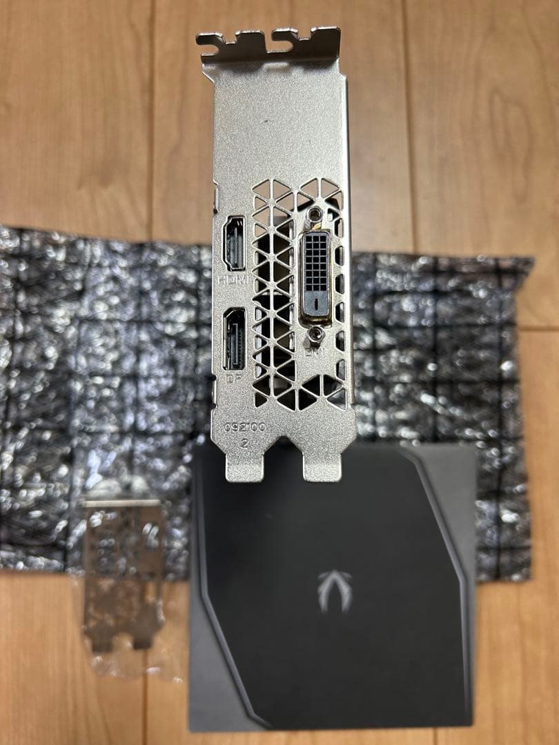 (美品)ZOTAC GeForce GTX 1650LP DDR6(LPタイプ)