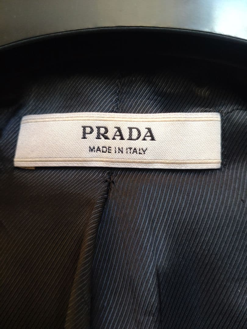 PRADA プラダ レディース ショートダッフルコート（中古）ファー付き