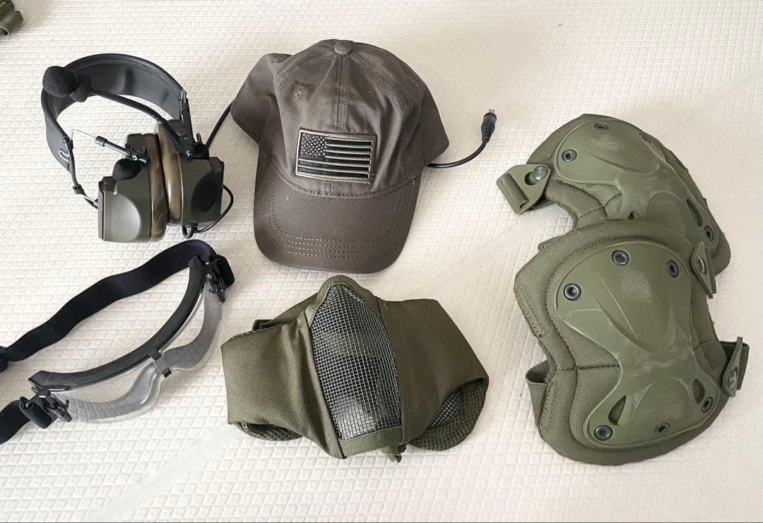 戦術キャップ・ヘッドセット・ゴーグル・膝当てセット 楽天市場】【集音機能＆ピークカット機能搭載】 正規代理店 ZTACTICAL