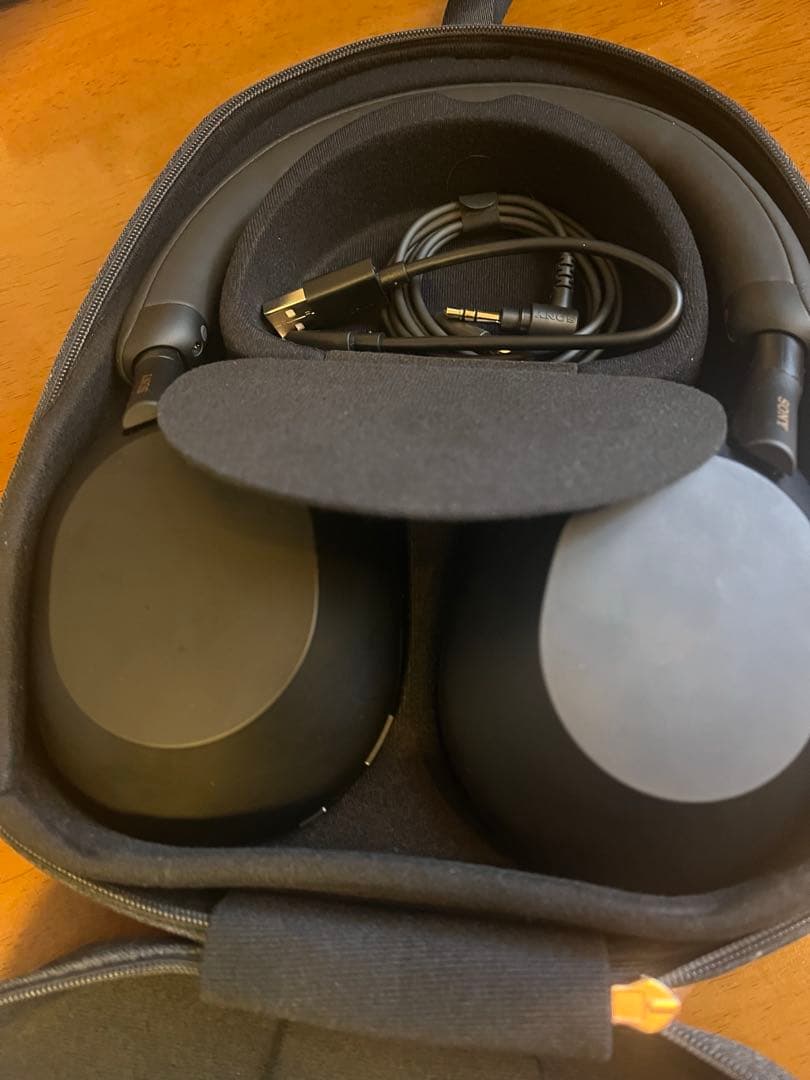 WH-1000XM5/箱 付属品有り ノイズキャンセリング性能が更にアップしたソニーのヘッドホン「WH