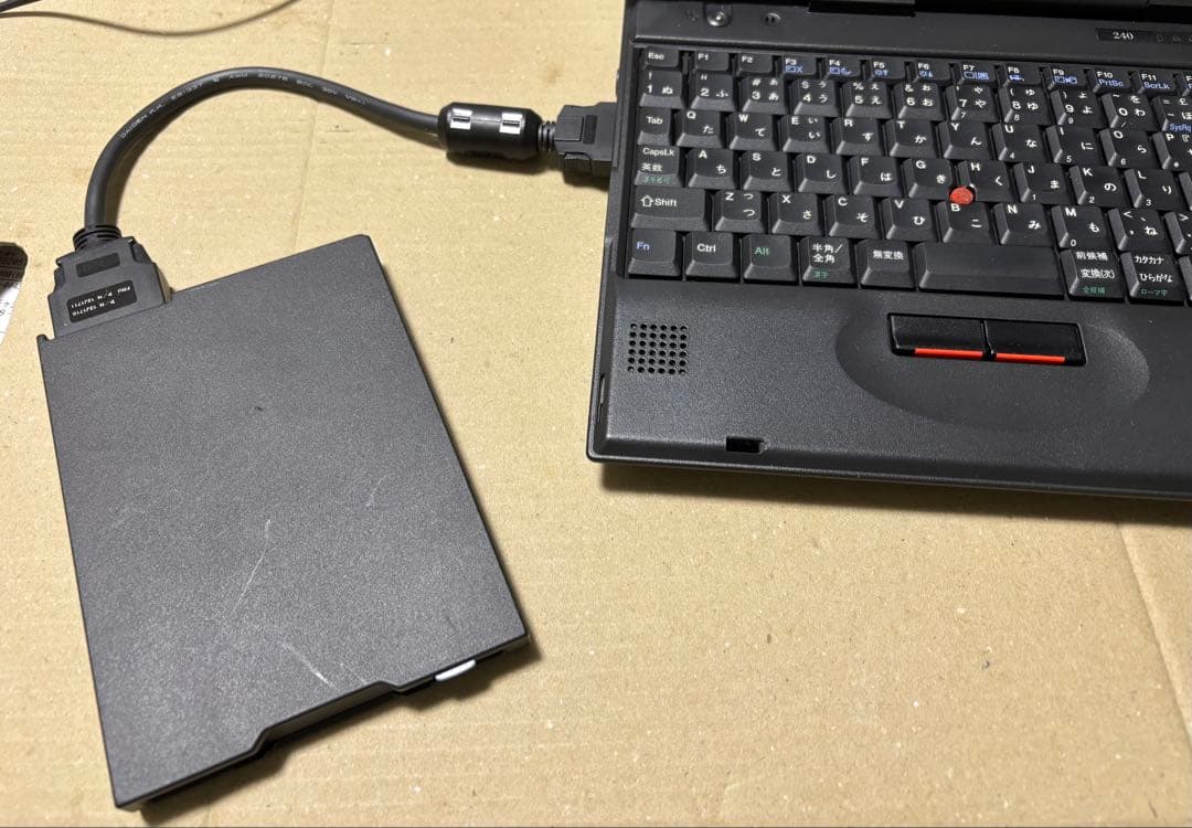 希少Windows98Se IBM ThinkPad240 外部FDD付
