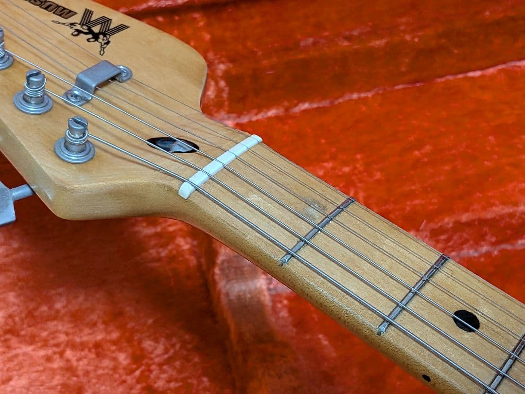 貴重品!　MusicMan　StingRayⅡ With T.S.Vibrato