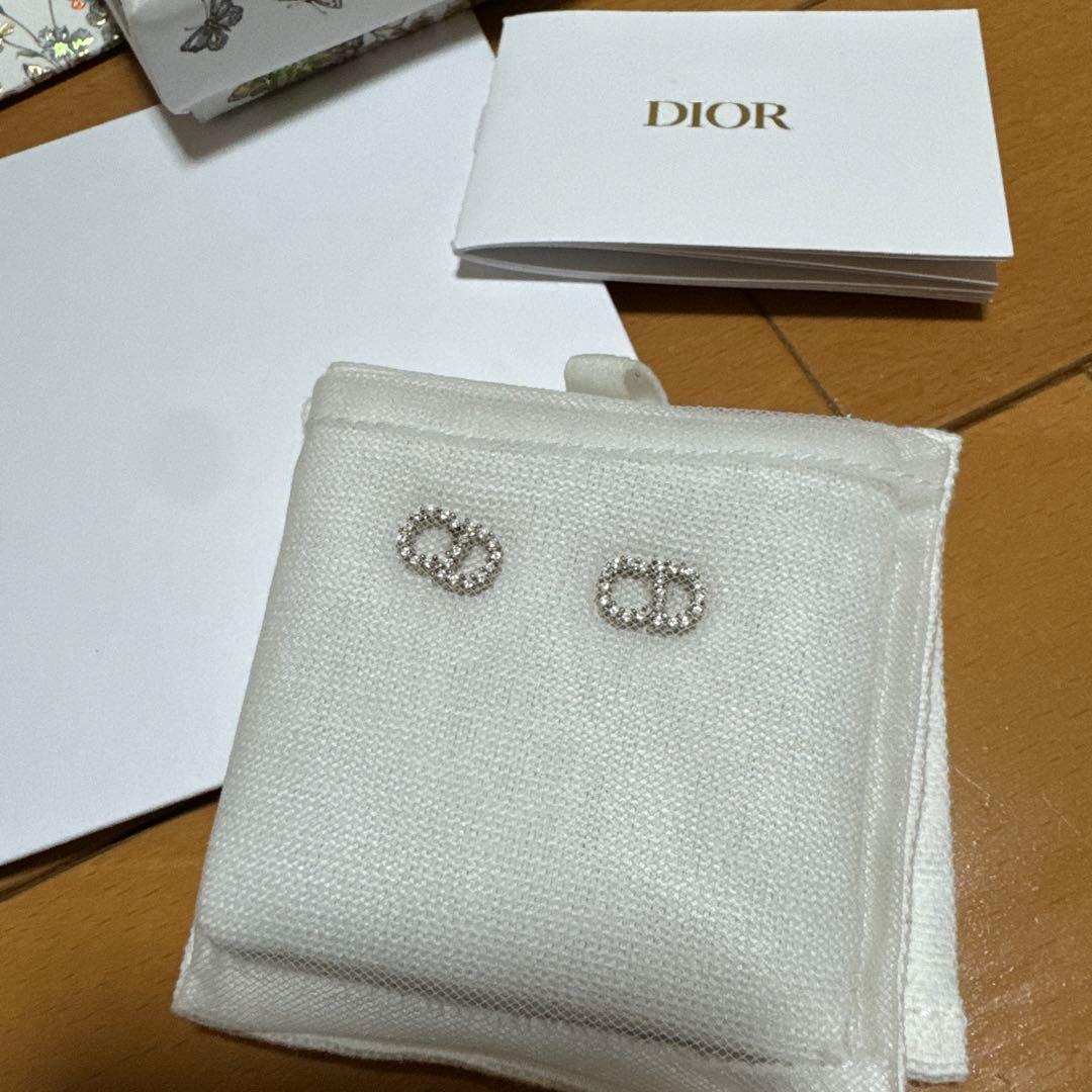 Dior ピアス 未使用 保証書付き シルバー クリスチャンディオール DIOR