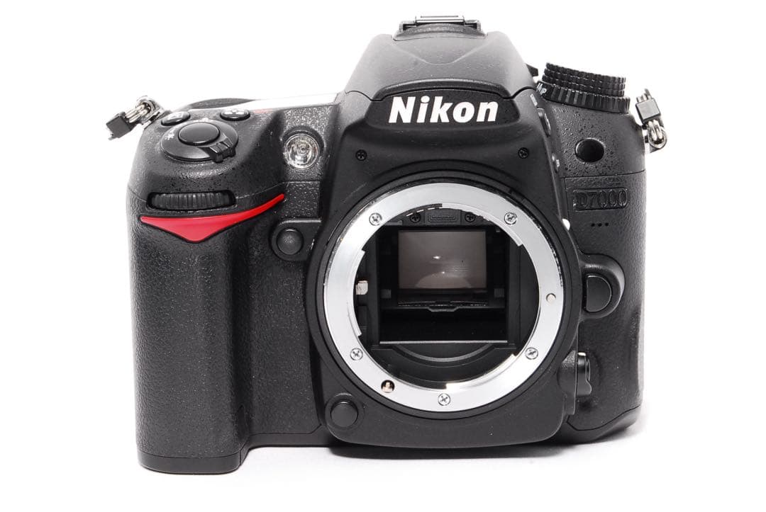◆すぐ使える◆Nikon D7000◆一眼レフカメラ◆初めてのハイアマチュア機種