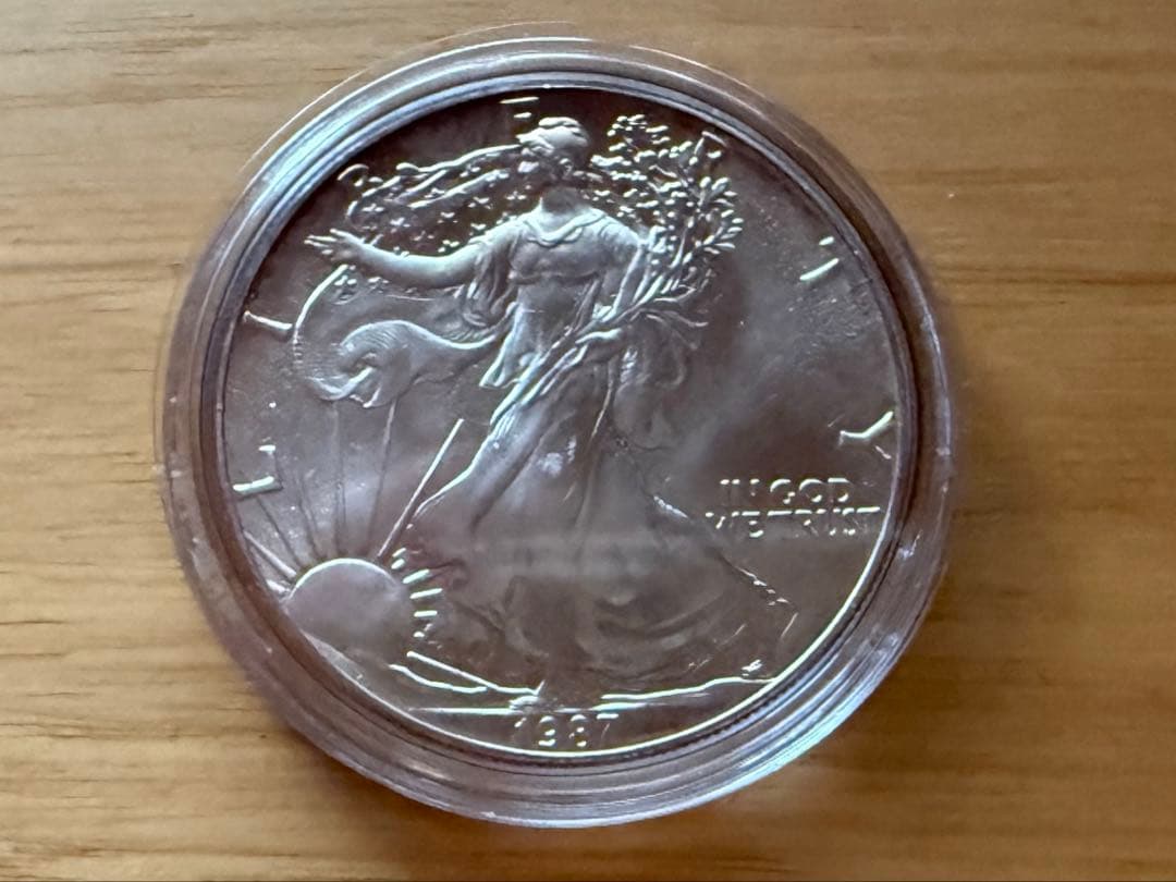 1987年 アメリカ合衆国 イーグル銀貨 楽天市場】即納・追跡可 新品未使用 1987 アメリカ イーグル銀貨1