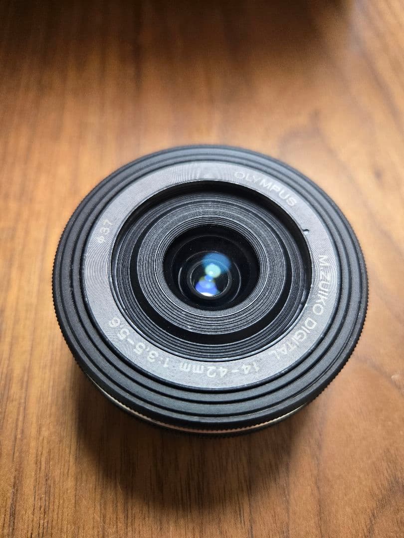 OLYMPUS E-M10 Mark Ⅱ ダブルズームキット ミラーレス一眼