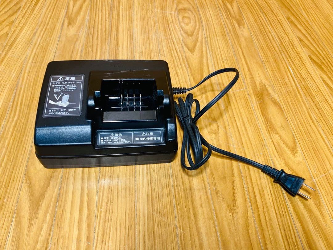(2) Panasonic 電動自転車用充電器 NKJ069Z1 Panasonic NKJ069Z1 充電器 パナソニック パナソニック 電動自転車充電