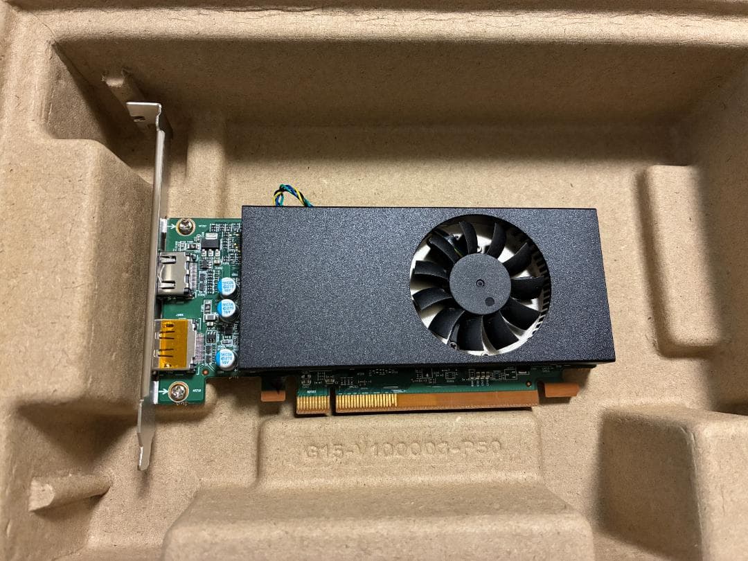 AMD Radeon RX6400 4GB グラフィックボード Amazon | GIGABYTE AMD Radeon RX6400搭載 グラフィックボード GDDR6
