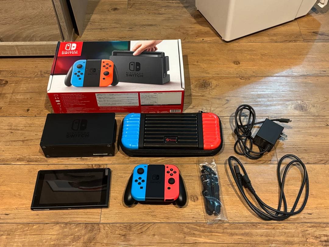 Nintendo Switch 本体セット＋ケース Nintendo Switch 本体ケース3点セット 本体ハードカバー キャリング