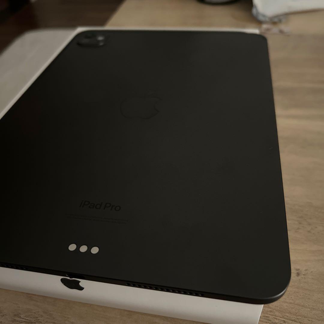 iPad Pro m4 11インチ　WiFiモデル　スペースブラック