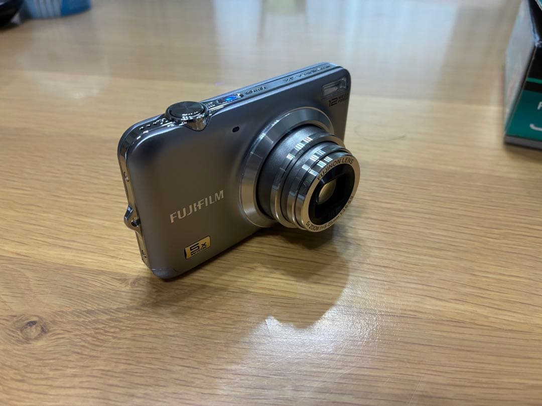 デジタルカメラ FUJIFILM FINEPIX JX200