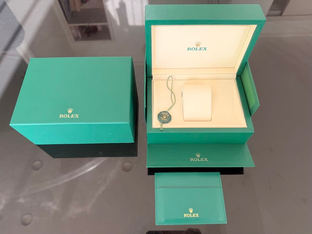 ⭐️ 正規品 ROLEX ロレックス 純正ボックス 箱 ⭐️ 最新モデル・極美品 ロレックスの箱や付属品を歴代から最新まで一挙紹介！ | GINZA RASIN