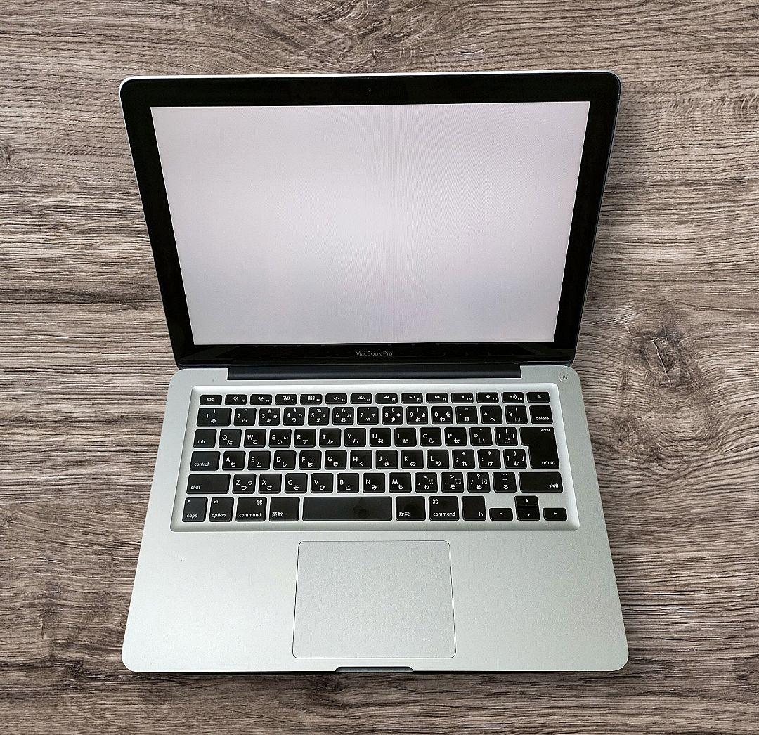 【ジャンク品】MacBook Pro シルバー ジャンク】MacBook Pro シルバー 本体と充電器 - メルカリ