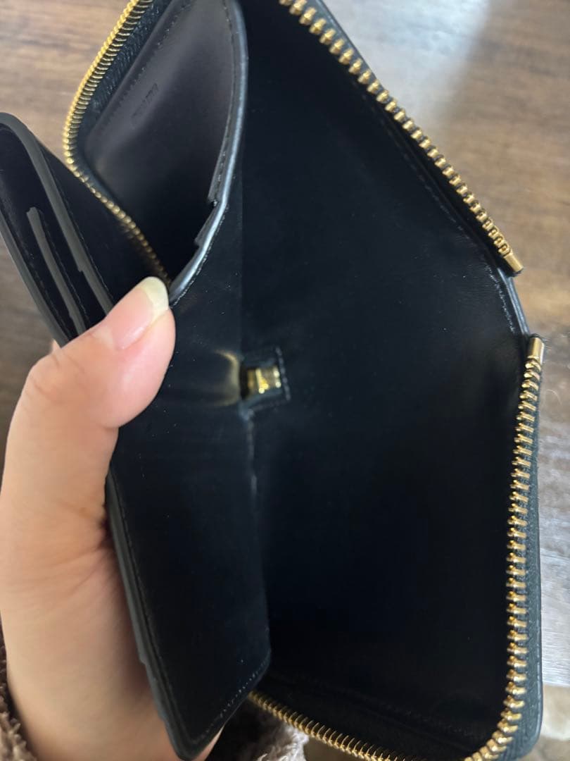 週末限定セール‼️美品✨✨CELINE ブラック 二つ折り財布 保存袋付き